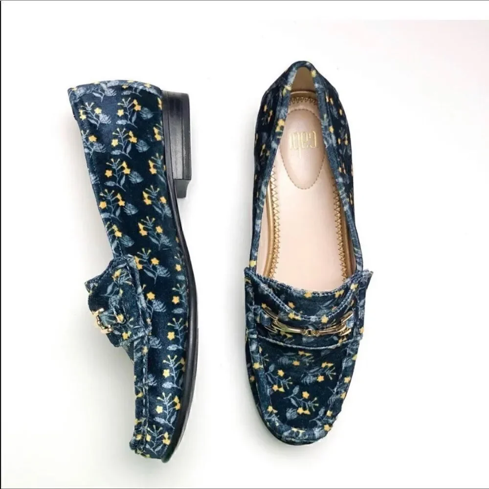 Cabi Carnaby Blue Velvet Floral Slip On Penny Loafer